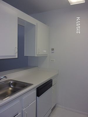 1st image of 200 E 72nd St APT 35N