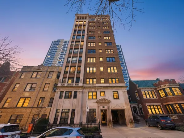 707 W Junior Ter APT 3S, Chicago, IL 60613