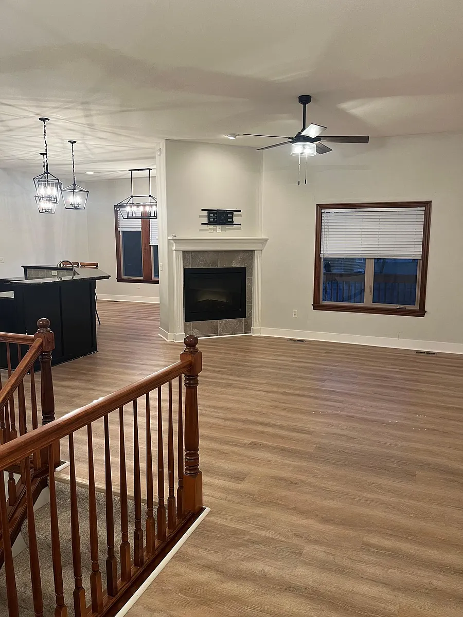 Building Photo - 2801 N Emerson Cir