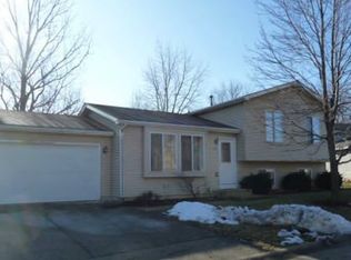 604 Kakos Dr, Zion, IL 60099