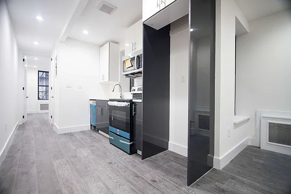 Rented by Nooklyn NYC LLC | media 15