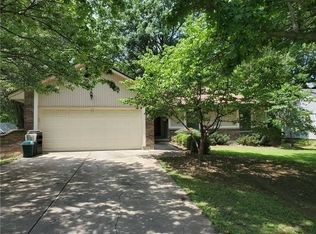 13614 Cypress Ave, Grandview, MO 64030