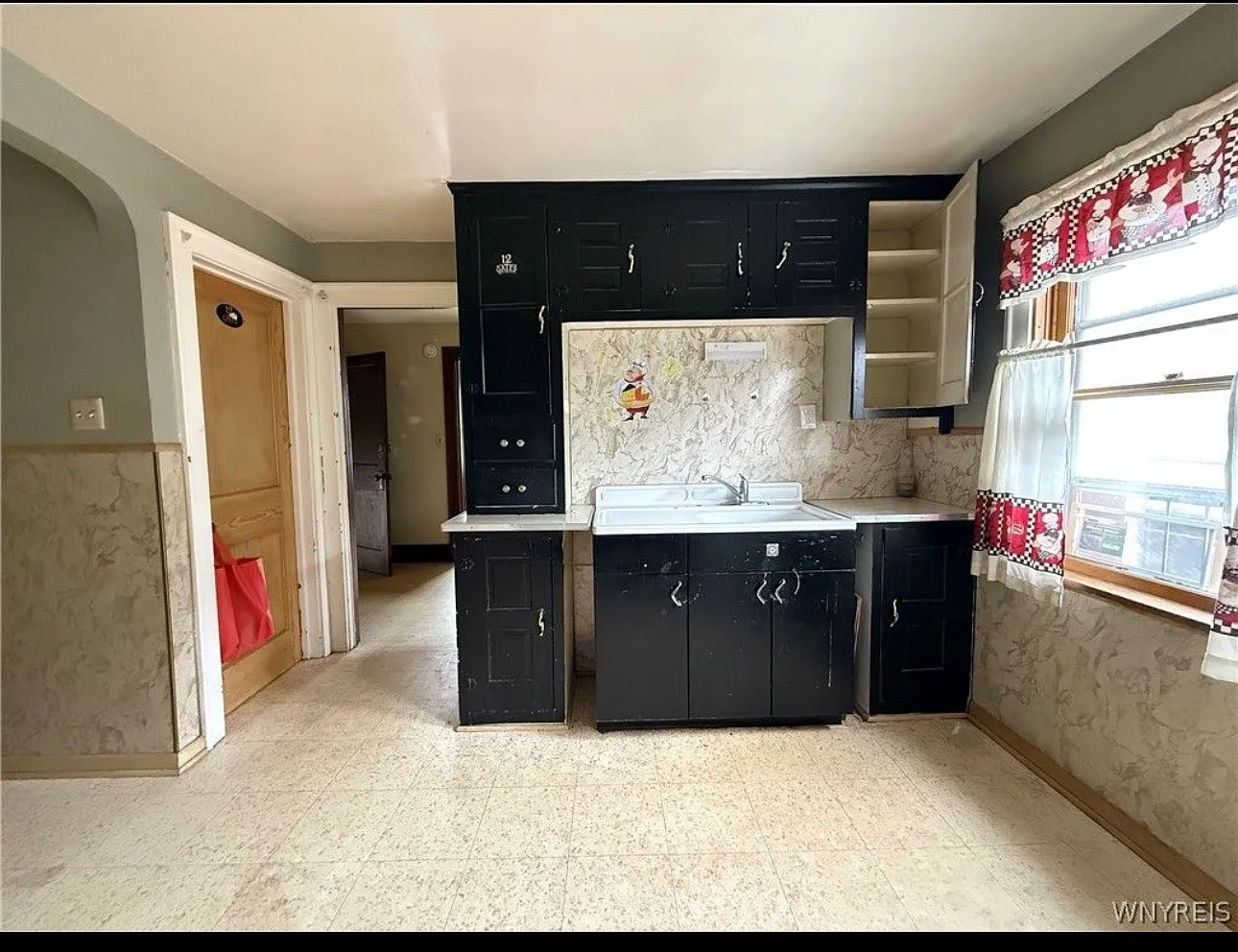 1 bed, 1000 sqft, $1,000 — Photo 1