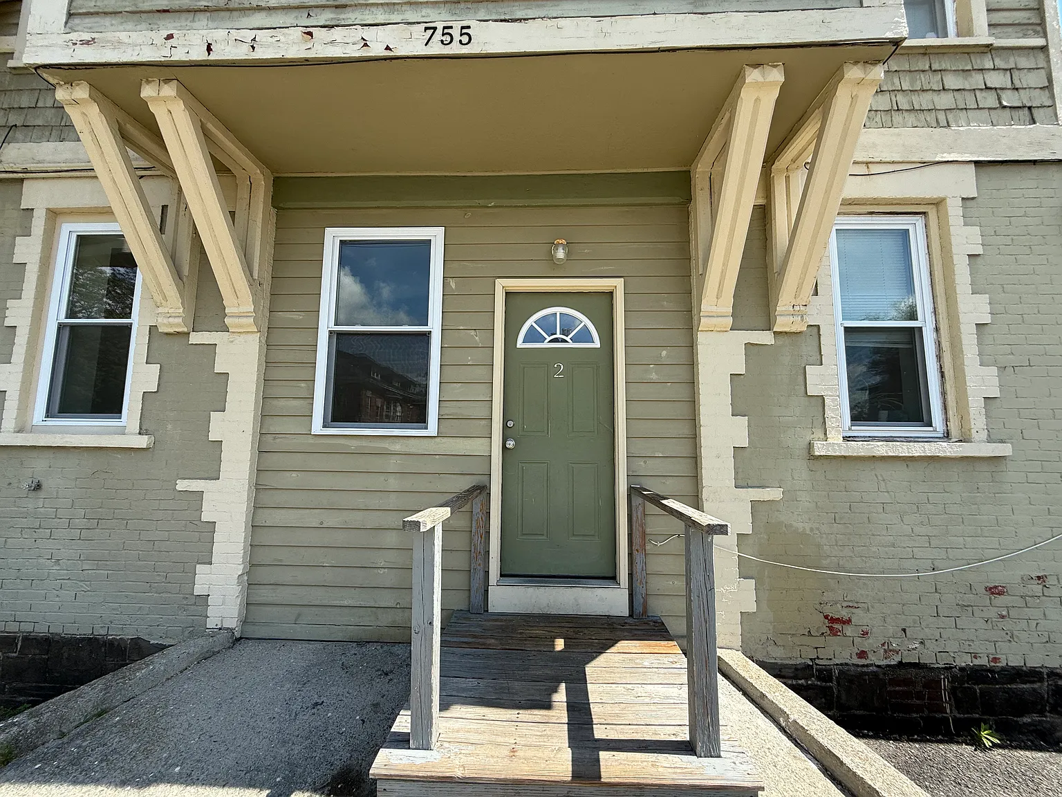 1 bed, 850 sqft, $1,250 — Photo 2