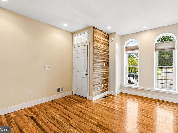 3rd image of 1339 N Patterson Park Ave