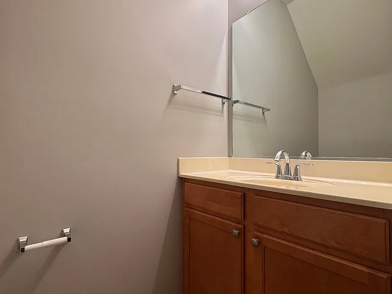 125 Humberside Dr — Photo 39
