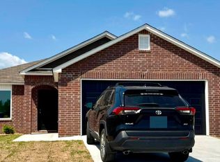 27 Fallen Oak Dr, Conway, AR 72032