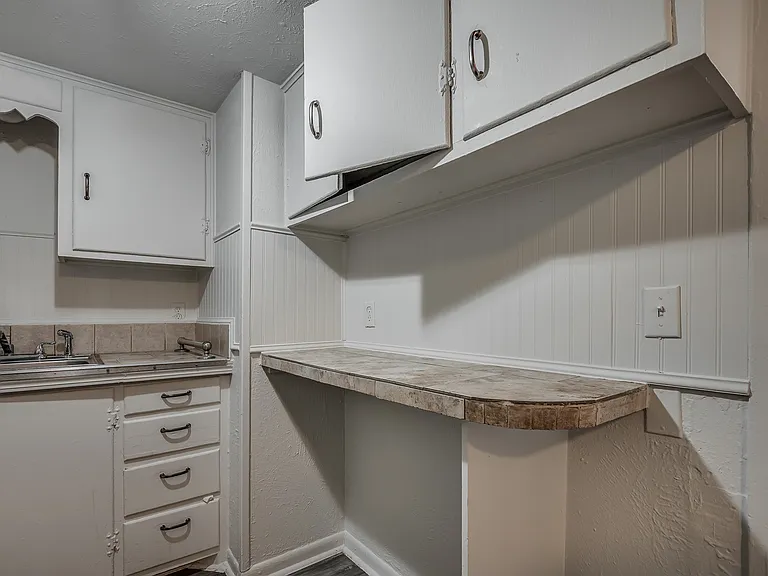 2309 N Florida Ave — Photo 13