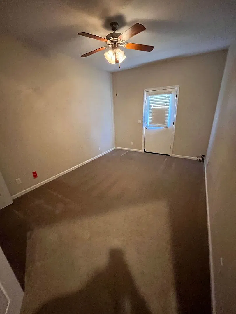 55+ Gated Community Beautiful 2Bed / 1 Bath Home — Photo 4