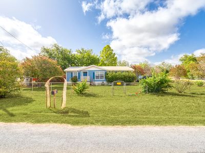 804 HACKBERRY ST, Jourdanton, TX, 78026