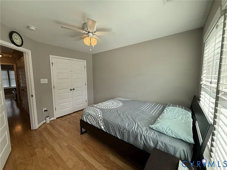 8049 Ellendale Dr — Photo 25