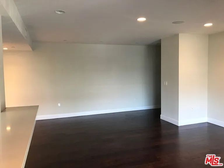 1636 S Beverly Glen Blvd #104 — Photo 9