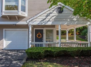 536 Redstone Hill Rd APT 5, Bristol, CT 06010