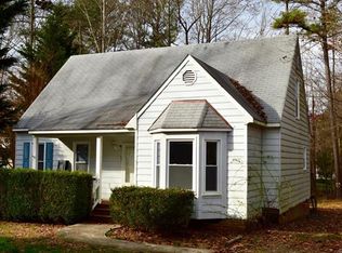 7006 Chateaugay Ln, Midlothian, VA 23112