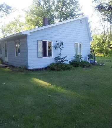 3rd image of 5674 Grandel Ave