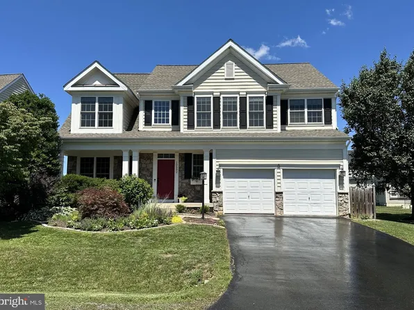 10592 Tattersall Dr, Manassas, VA 20112