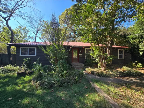 1627 N Oakland Ave, Fayetteville, AR 72703