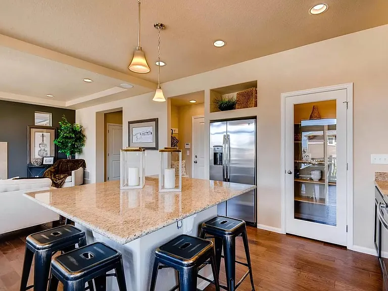 110 Pear Lake Way — Photo 2