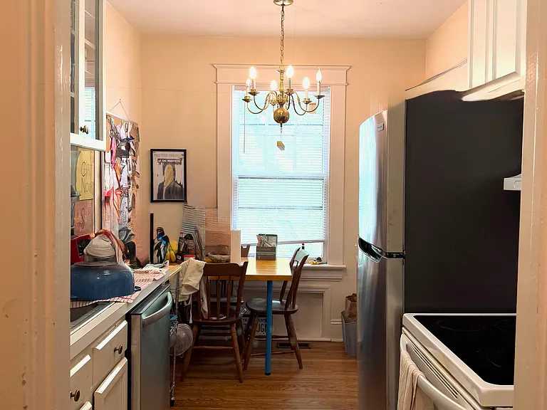 601 Hinsdale St #2 — Photo 5