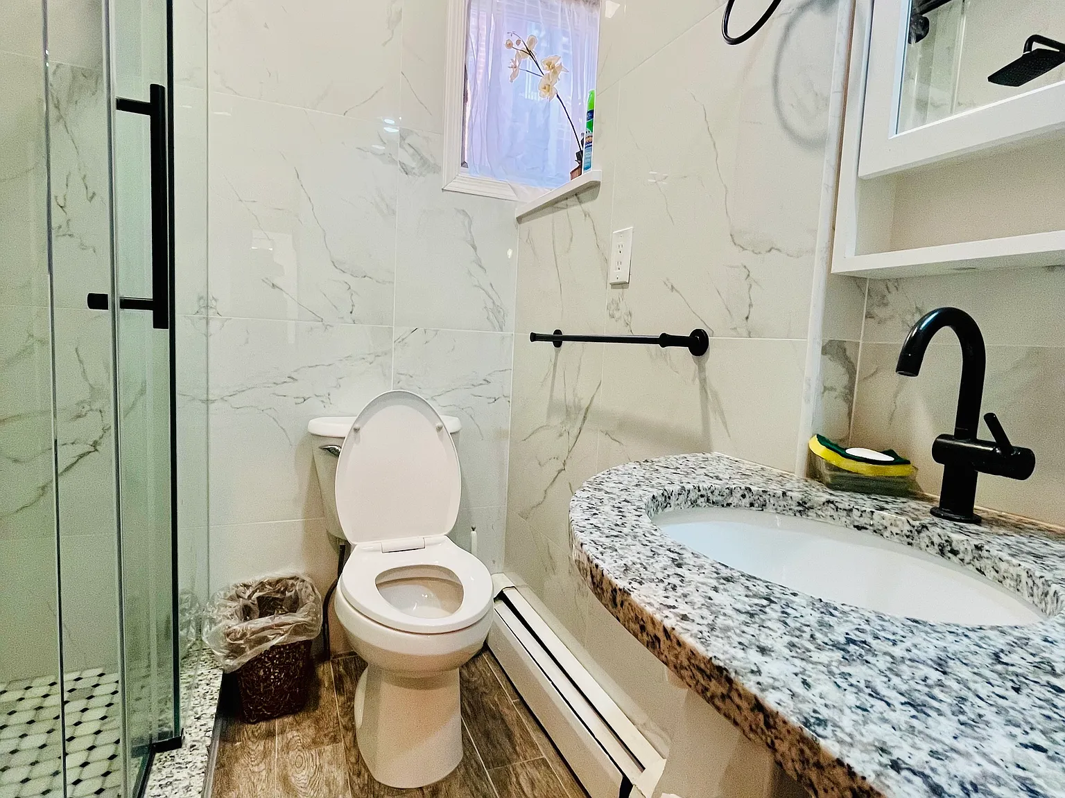1 bed, 700 sqft, $1,075 — Photo 3