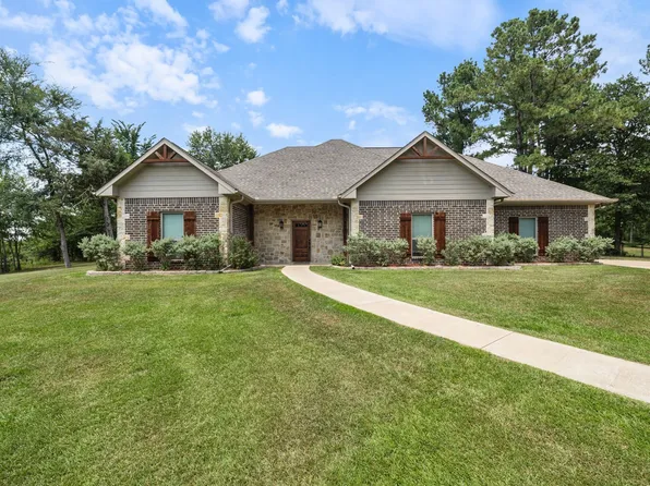 5396 Grand View Dr, Athens, TX 75752