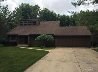 8451 Glencairn St W, Saginaw, MI 48609