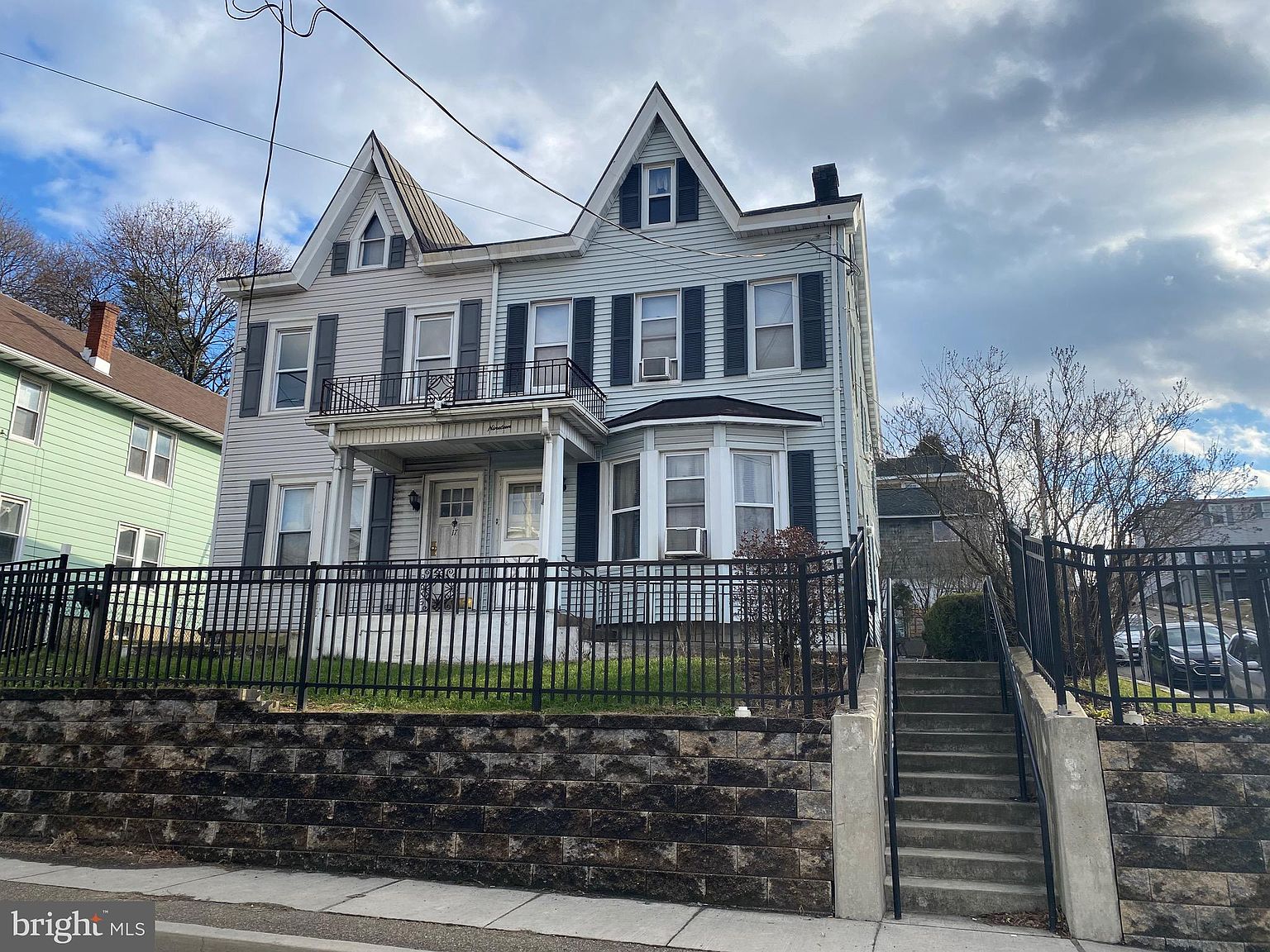 19 Center Ave Schuylkill Haven PA 17972 Zillow   4c95b57849f6c87bf802fbcafbf68267 Cc Ft 1536 