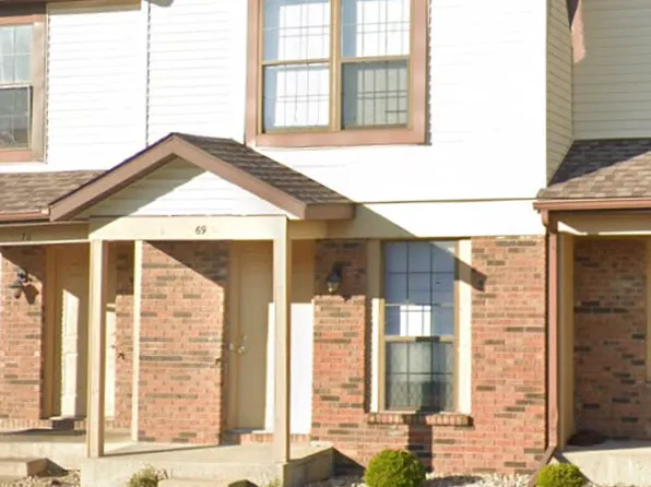 700 N Adelaide St APT 69, Normal, IL 61761