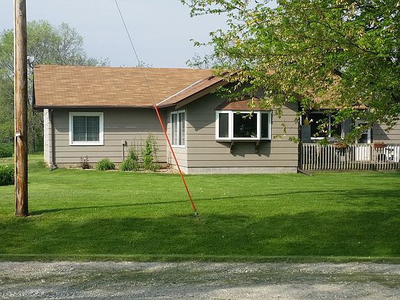 Large deck off southeast of 