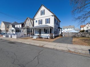 218 Lincoln St, Winthrop, MA 02152