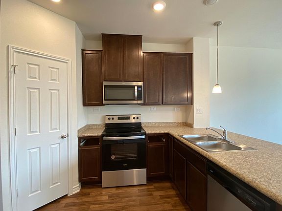 3rd image of 10219 Quiet Creek St #1