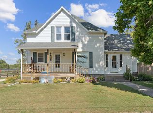 1030 Oak St, Lamont, IA 50650