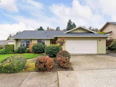 2245 NW Cabrillo Ct, Roseburg, OR, 97471