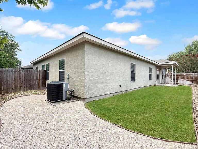 236 Anne Louise Dr #A — Photo 15