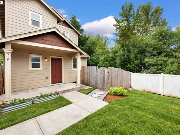 519 NE 2nd St, Battle Ground, WA 98604