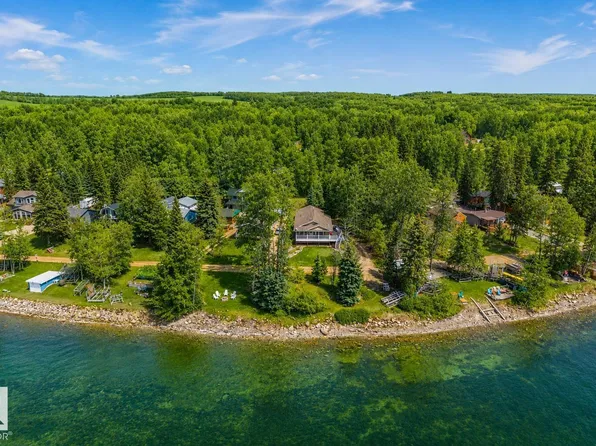 77 Lakeshore Dr, Sundance Beach, AB T0C 2P0