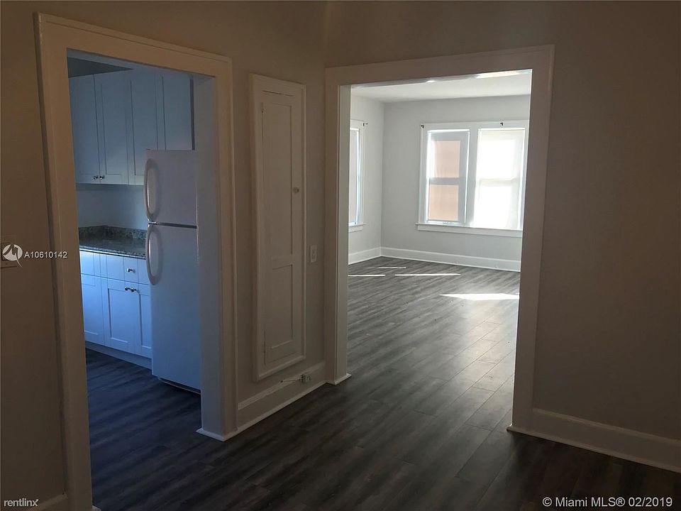 2369 NW Flagler Ter # 31