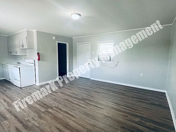 2nd image of 210 Martin Ave #8