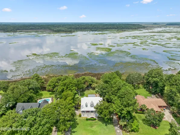 303 River Ridge Rd, Brunswick, GA 31523