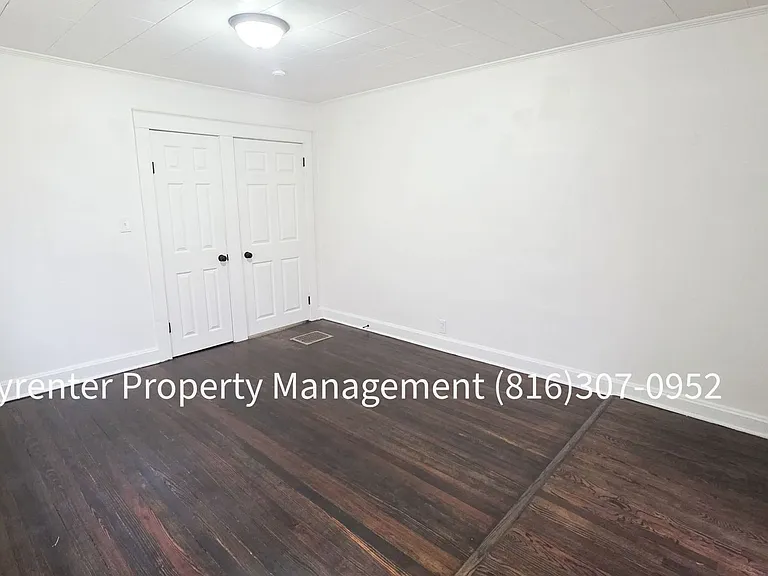 1512 W College St — Photo 3