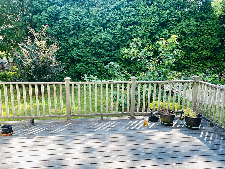 1705 Waterclose Ct — Photo 37