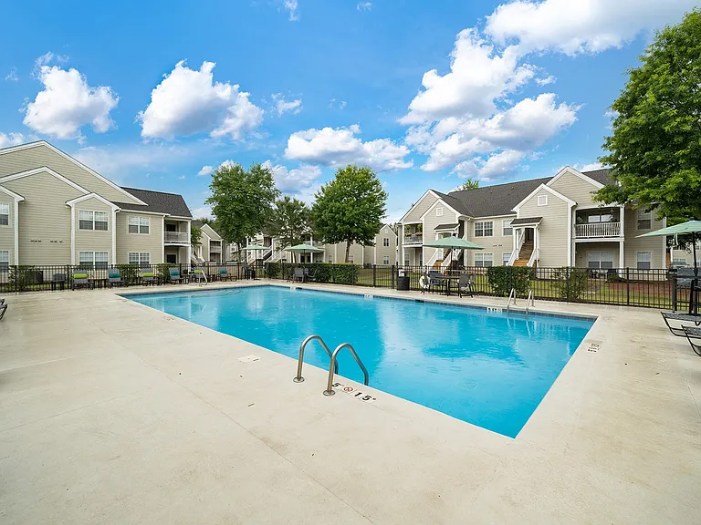 Maple Village Apartments — Photo 19
