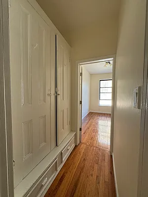 Rented by Oxford Property Group | media 40