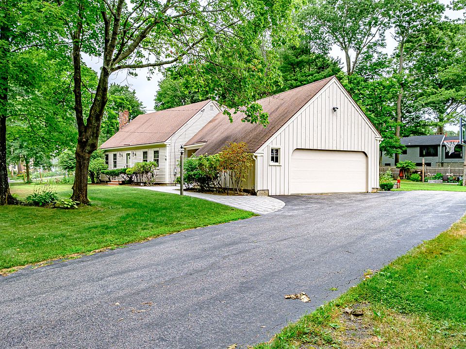 1st image of 80 Brentwood Rd