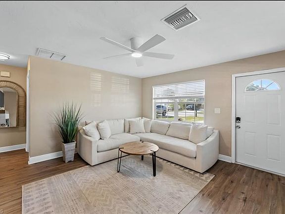 2nd image of 4203 Rose Ave
