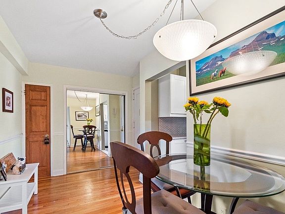 4th image of 21544 47th Ave APT 3E