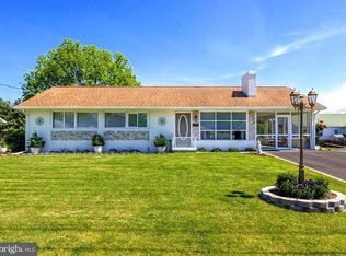 315 S Court St, Luray, VA 22835