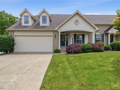 1652 Southpointe Cir NE, Canton, OH, 44714