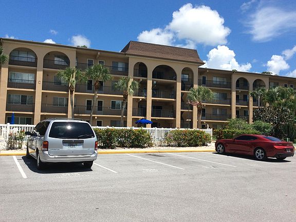 3rd image of 2525 W Bay Dr APT D40