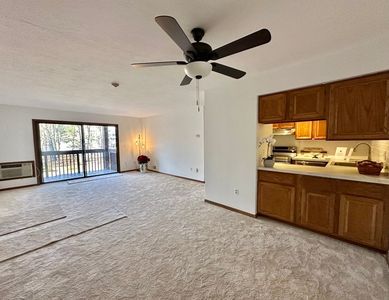 340 Sunderland Rd UNIT 28G, Worcester, MA, 01604